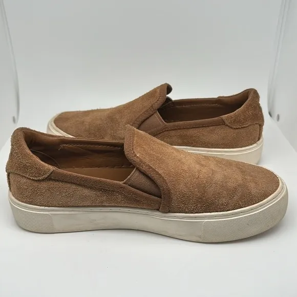 UGG‎ Women's Jass Brown Tan Suede Slip-On Sneakers Shoes Size 7.5