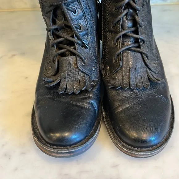UGG‎ Women's Jenna Military Boots - Round Toe Sz 7
