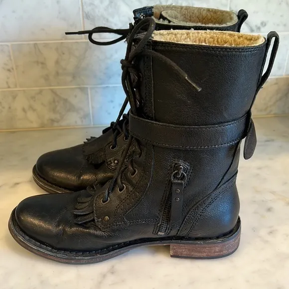 UGG‎ Women's Jenna Military Boots - Round Toe Sz 7