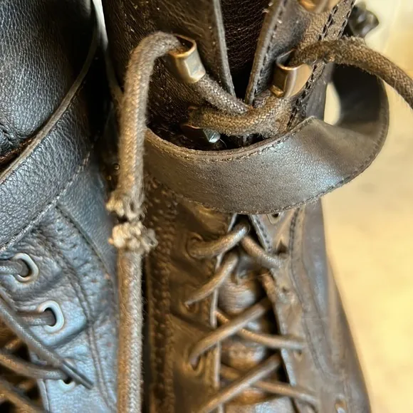 UGG‎ Women's Jenna Military Boots - Round Toe Sz 7