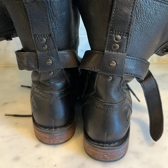 UGG‎ Women's Jenna Military Boots - Round Toe Sz 7