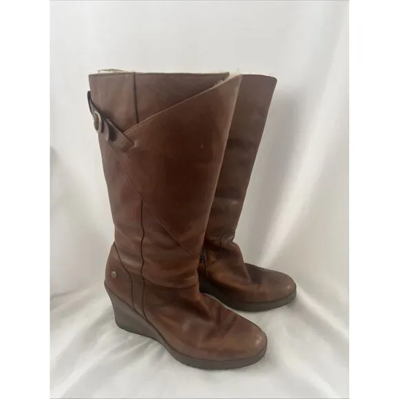 UGG Women's Tan US9 Leather Sheepskin Wedge Heel Tall Boots Chestnut