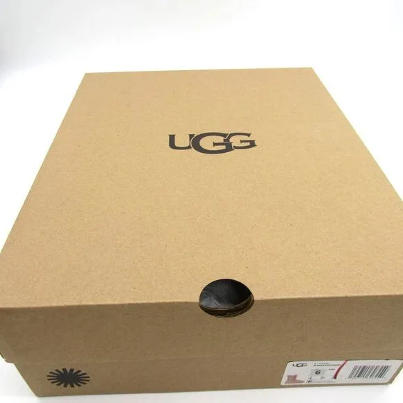 UGG Bailey Zip Short Women's Boots In Seashell Pink Sz 6