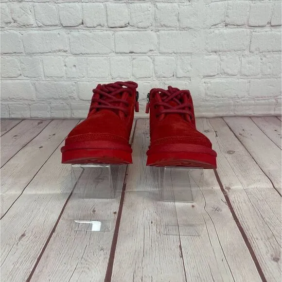 Ugg Neumel II Suede Chukka Red Boots Toddlers Size 9 (S/N 1017320T)