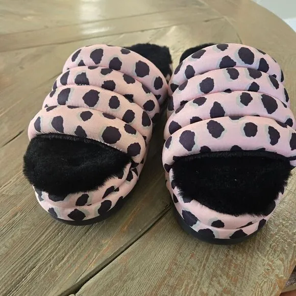 UGG Size 9 Maxi Slide Slip On Sandals shoes New