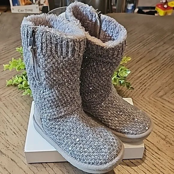 UGG tall knit sequin sparkley boot  size 13