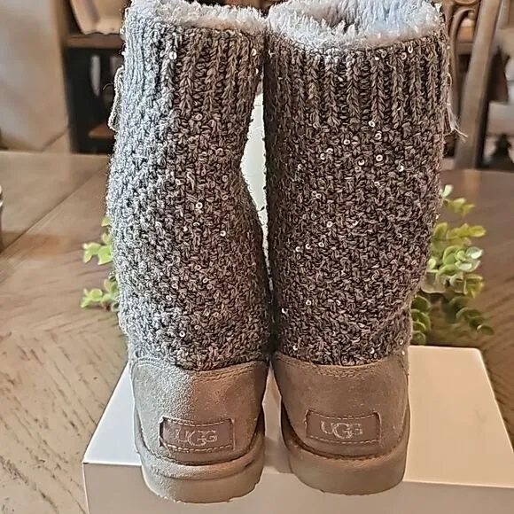 UGG tall knit sequin sparkley boot  size 13