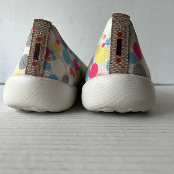 UIN Bubble print‎ slip on shoes