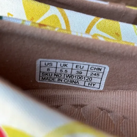 Uin Lemon Print Slip On Canvas Shoes