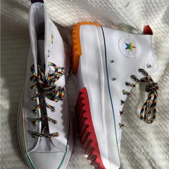 Unisex Shoes Size M3,W4.5Converse Pride Run Star Hike Hi Top White Multi 170824C