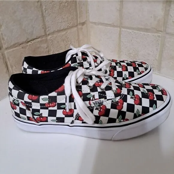Vans Checkboard Black &amp; White Cherry Print Retro Shoes Size 8.5