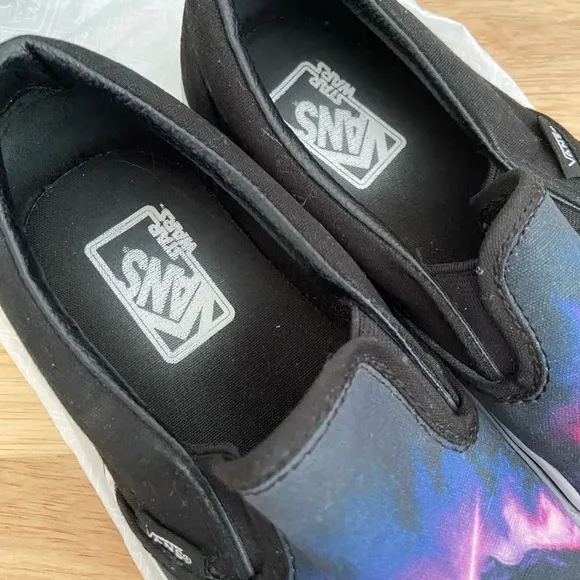 Vans Classic Slip on Star Wars Saber Fight Black Sneakers Shoes Men’s Sz 6.5