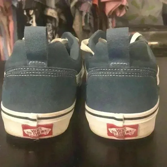 Vans Fillmore skate shoes men’s size 10.5  suede/canvas teal EUC