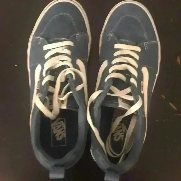 Vans Fillmore skate shoes men’s size 10.5  suede/canvas teal EUC