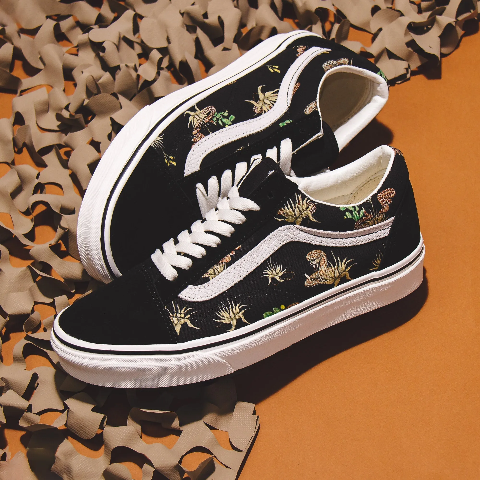 Vans Men UA Old Skool Desert Snake Black VN0A5KRFB02