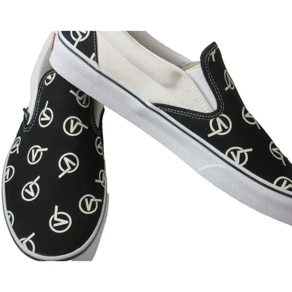 Vans Men's Classic Slip On Circle V Black Marshmallow Canvas Shoes Sizes NIB