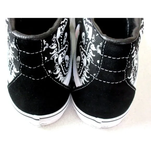 Vans Men's Sk8-Hi Bandana Skulls Black White Canvas Suede Skate shoes Sizes NIB