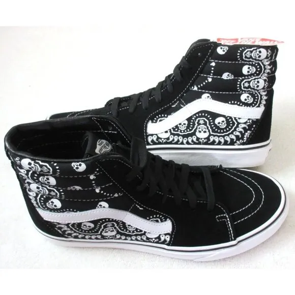 Vans Men's Sk8-Hi Bandana Skulls Black White Canvas Suede Skate shoes Sizes NIB