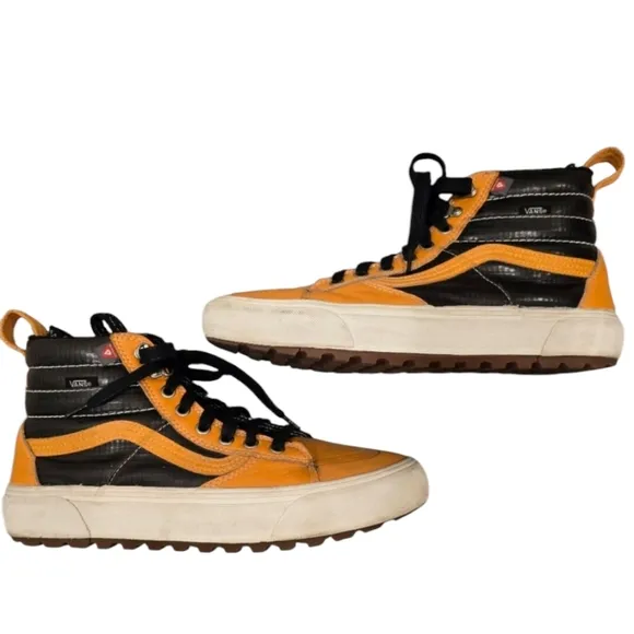 Vans Off The Wall Sk8 Hi MTE 2.0 DX, Apricot Black Mens 9 / Womens 10.5
