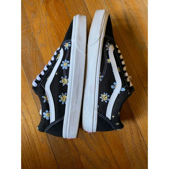 VANS Old Skool Low Top Black Trippy Grin Floral Canvas Suede USM 10 USW 11.5 S