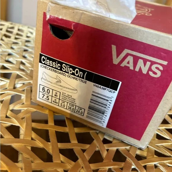 VANS Shoes Mens 6 Womens 7.5 Checkerboard Slip On Sneakers Yellow Canvas Low Top