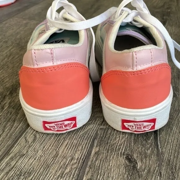 Vans shoes pastel color leather size 7 kids Easter Spring