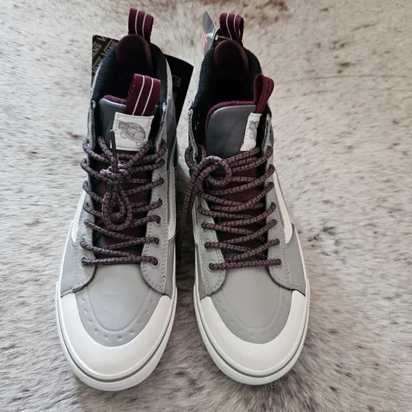 VANS SK8-Hi DR MTE-2 Waterproof Insulated Shoes Grey Women Size 9.5 (Men 8) NEW