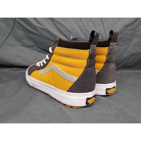 Vans Sk8-Hi Mte-1 Insulated SneakerBoot Suede Gold Grey Boys Size 7 NEW IN BOX