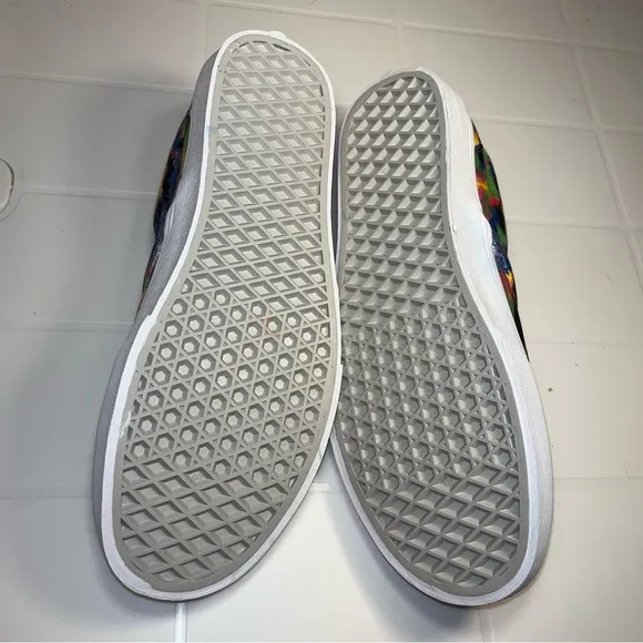 VANS Slip On custom Multicolor Tie Dye Canvas Low Top Shoes size 10 never used
