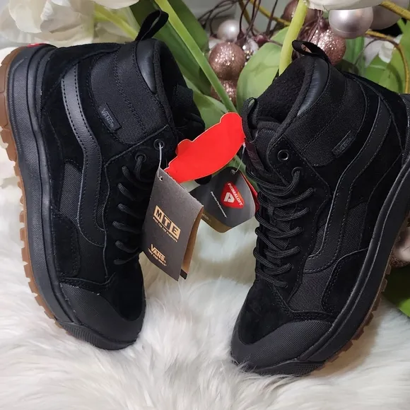 Vans Unisex Adult UltraRange Exo Hi MTE Shoes  new