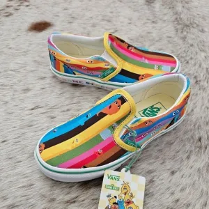 Vans Sesame Street Boys Girls Slip-on Sneakers Shoes Multicolor Size 1 NEW
