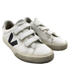 Veja Recife Leather Shoes Women 9.5 White Preppy Academia Trainer Travel Minimal