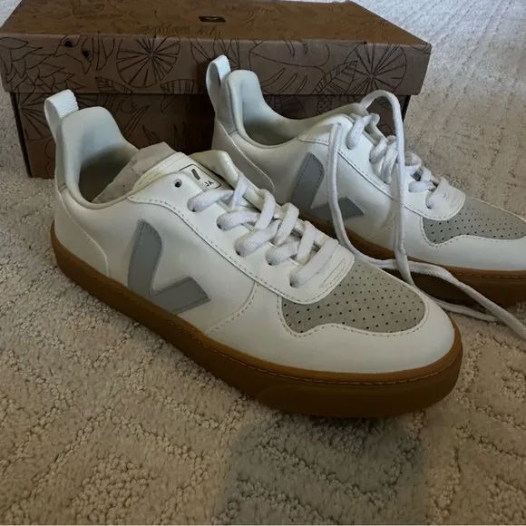 Veja V-10 Lace CWL Trainers in White / Pearl / Natural by Veja: NEVER WORN