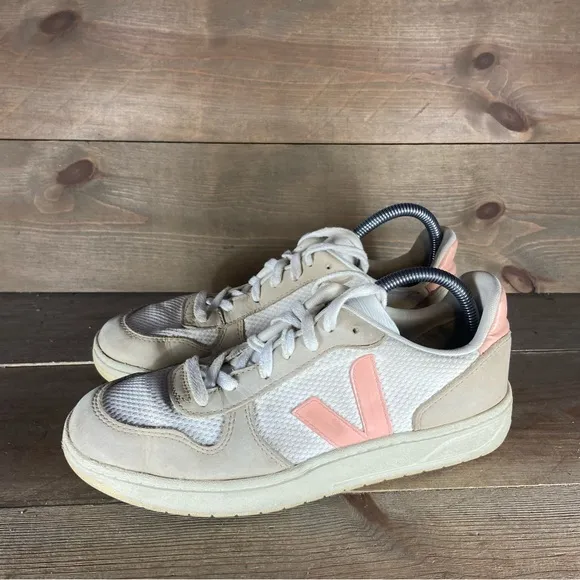 veja v10 womens size 7 shoes white pink comfort walking sneakers