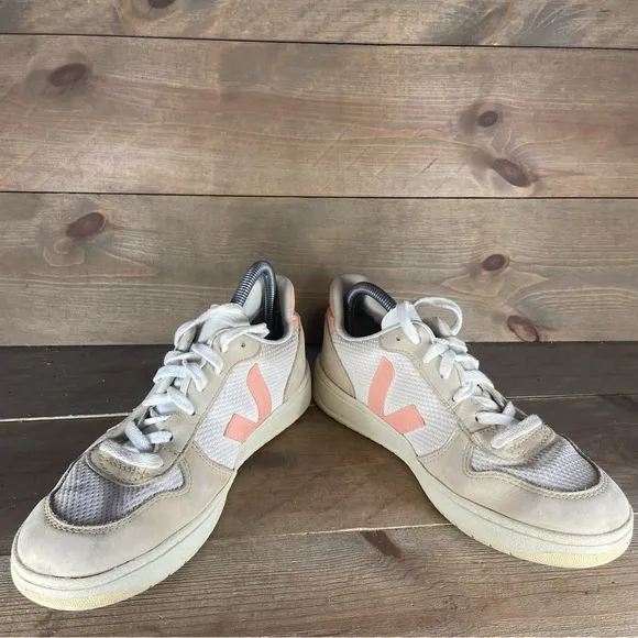 veja v10 womens size 7 shoes white pink comfort walking sneakers