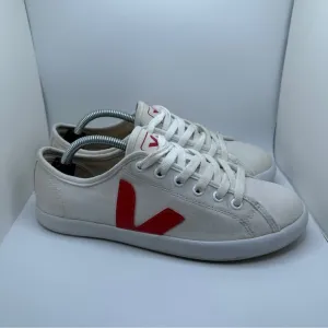 VEJA Women’s Canvas Sneaker Size 7 White Red