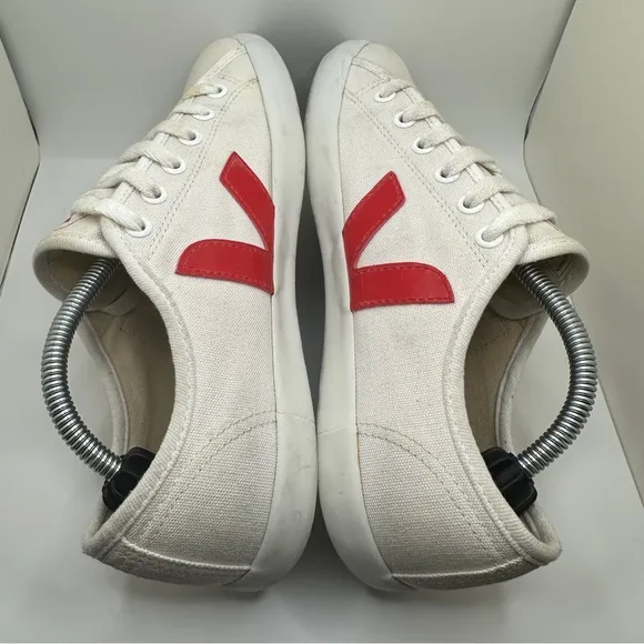 VEJA Women’s Canvas Sneaker Size 7 White Red