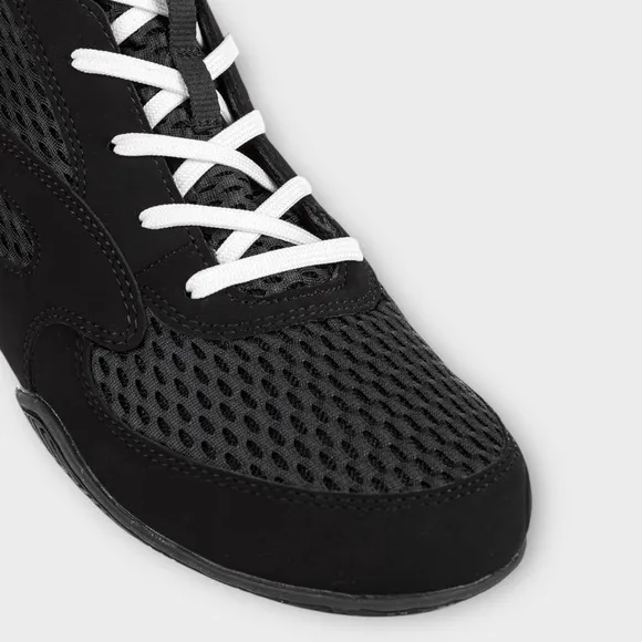 Venum High-Top Boxing Shoe Black White Size 11.5 Women’s US
