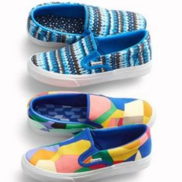 VERA BRADLEY Canvas Slip On Sneakers Shoes