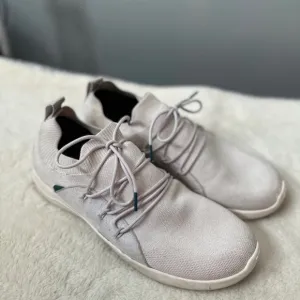 Vessi cityscape classic shoes