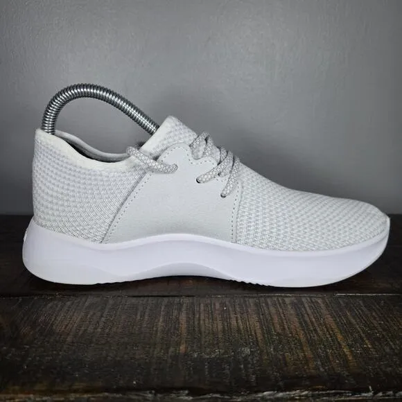 Vessi Everyday Sneaker Womens Size 8 Waterproof Shoes Sneakers Pearl White