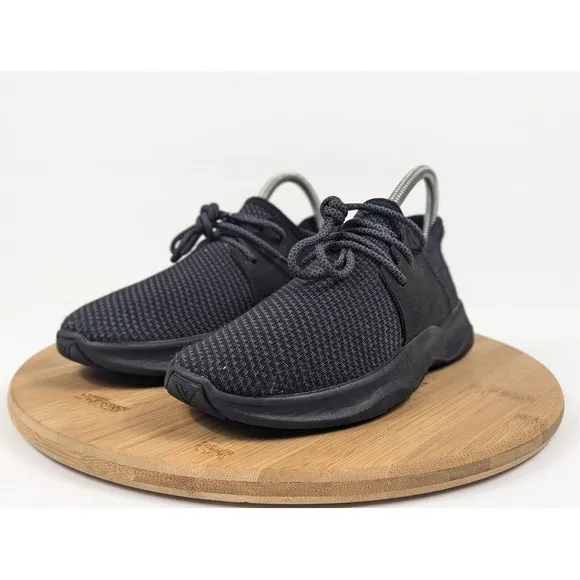 Vessi‎ Size 6 Black Waterproof Shoes Knit Womans Sneakers Outdoor