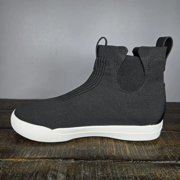 Vessi Weekend Chelsea Womens Size 8 Waterproof Shoes Sneakers Black White