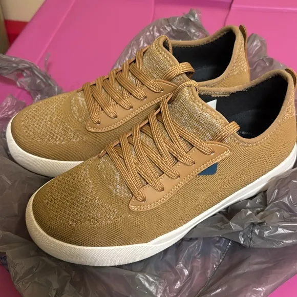 Vessi Women’s Weekend Oak Brown Sneaker 100% Waterproof Shoes Travel Walking