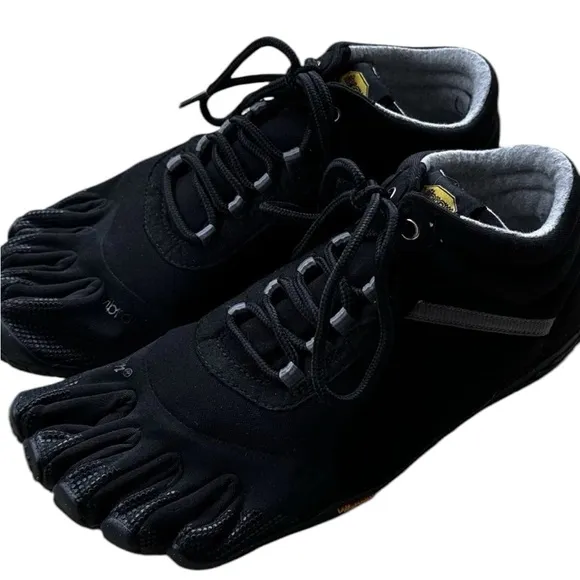 Vibram FiveFingers Trek Ascent Insulated Shoes 15M5302 Men’s 43 US 9.5-10