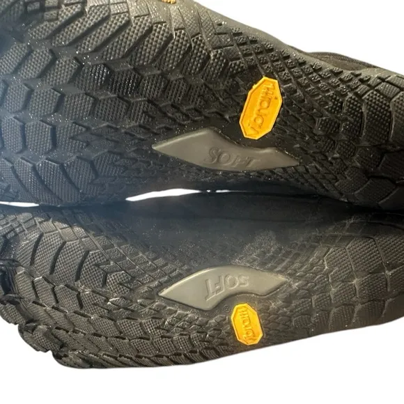 Vibram FiveFingers Trek Ascent Insulated Shoes 15M5302 Men’s 43 US 9.5-10