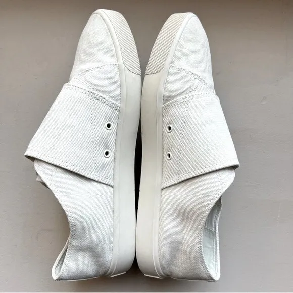 Vince Blair White Canvas Hook &amp; Loop Wide Strap Sneaker Shoes Women’s 9.5