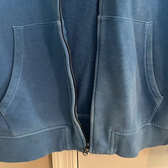 Vineyard Vines Men’s (M) Long Sleeve Blue Zip Up Hooded Jacket Front Pockets*