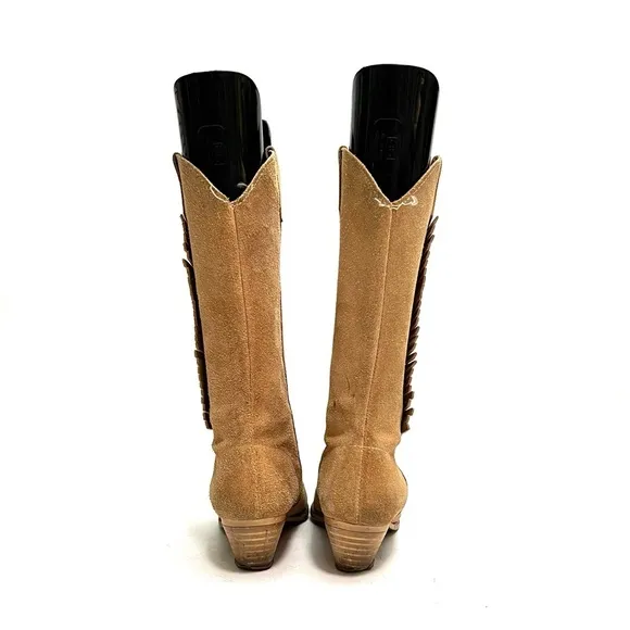 Vintage 1970s women’s tan suede knee high western pull on fringe boots