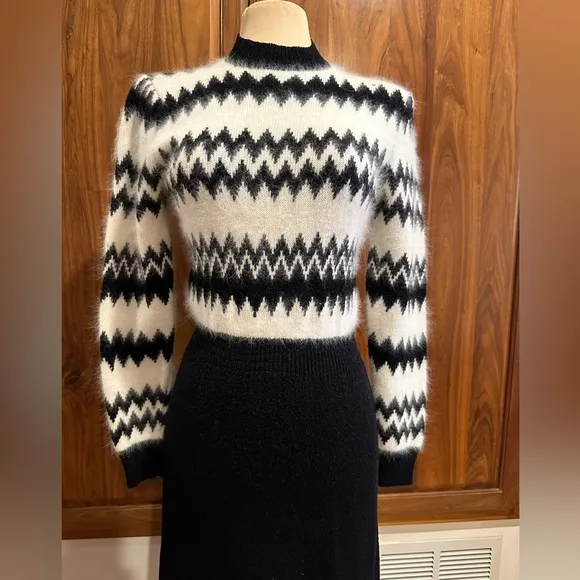 Vintage 70’s Leonard Sunshine Collectors Knits Angora Sweater Dress dry cleaned